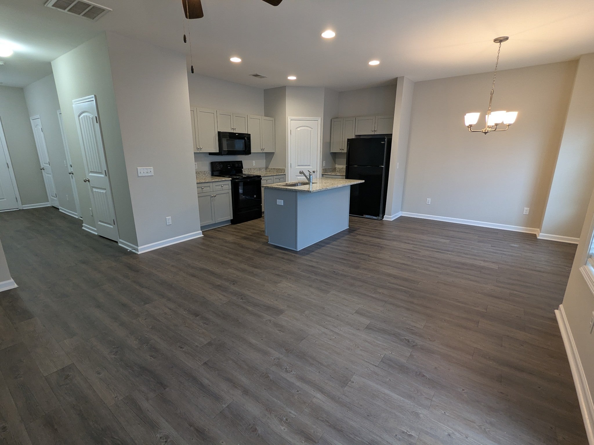 702 Pippin Dr