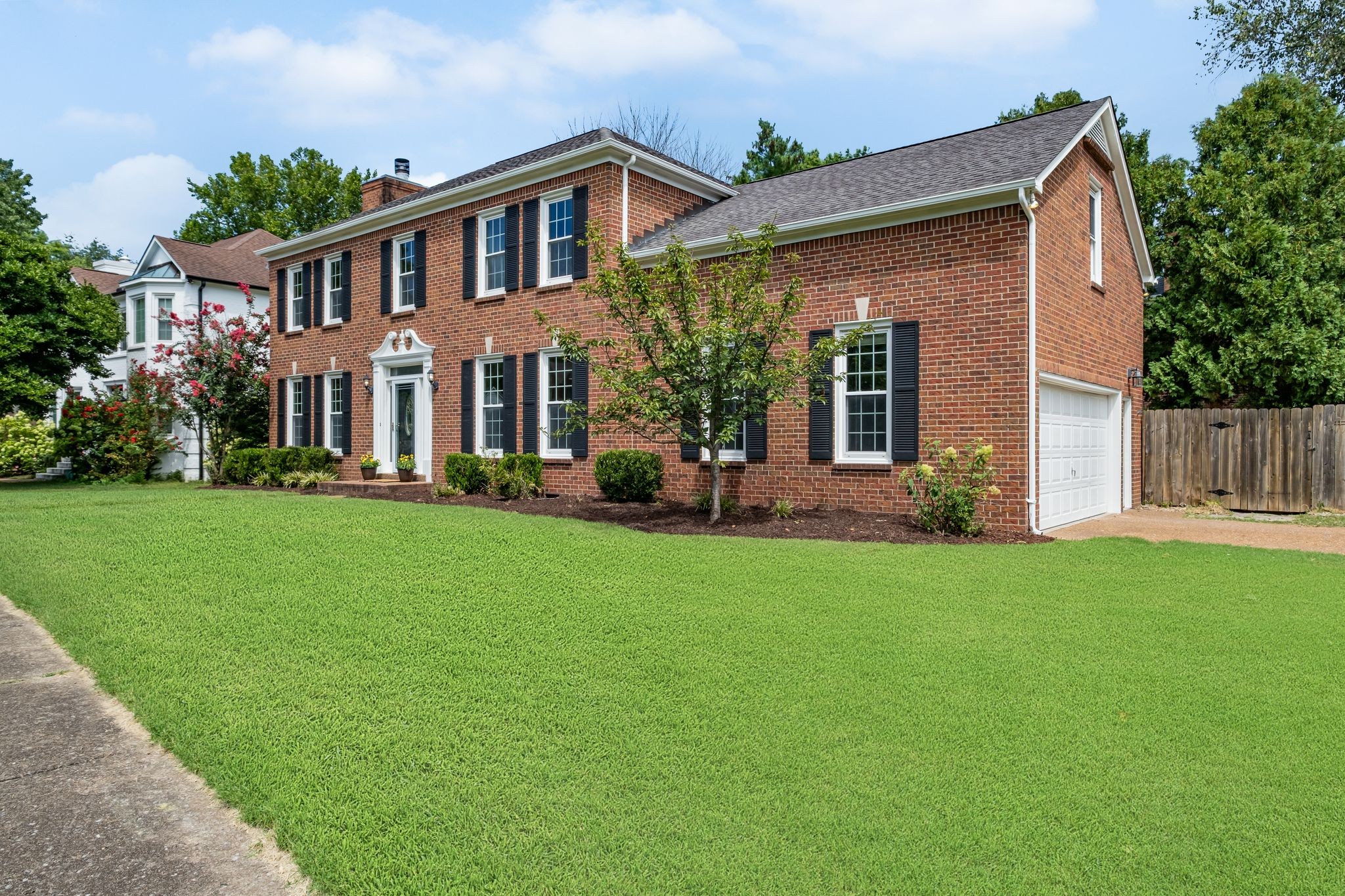 520 Castlebury Ct