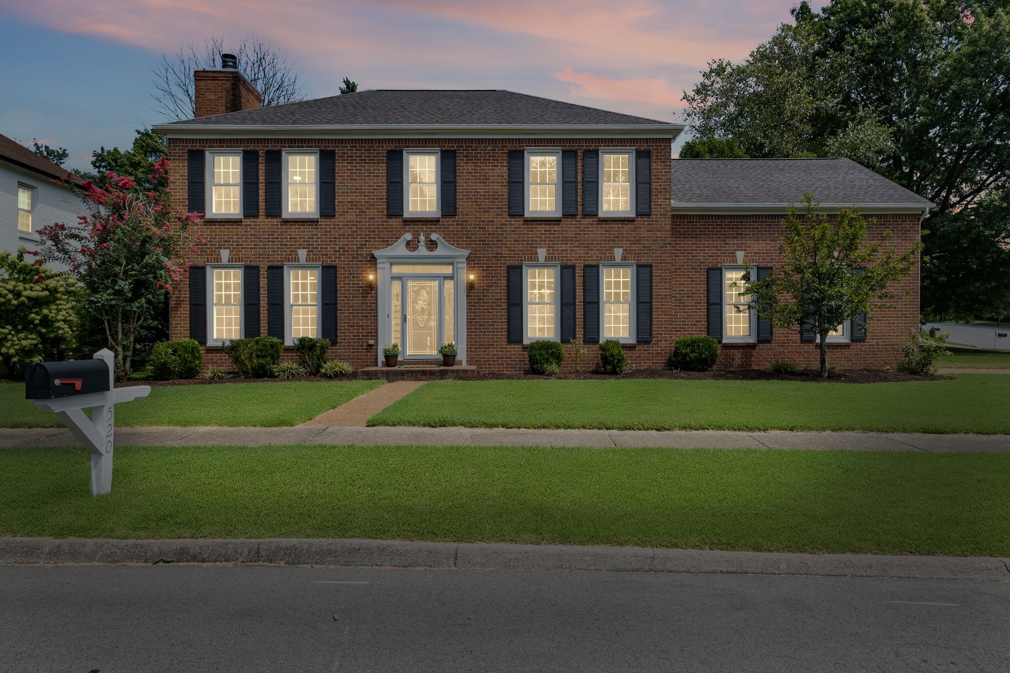 520 Castlebury Ct
