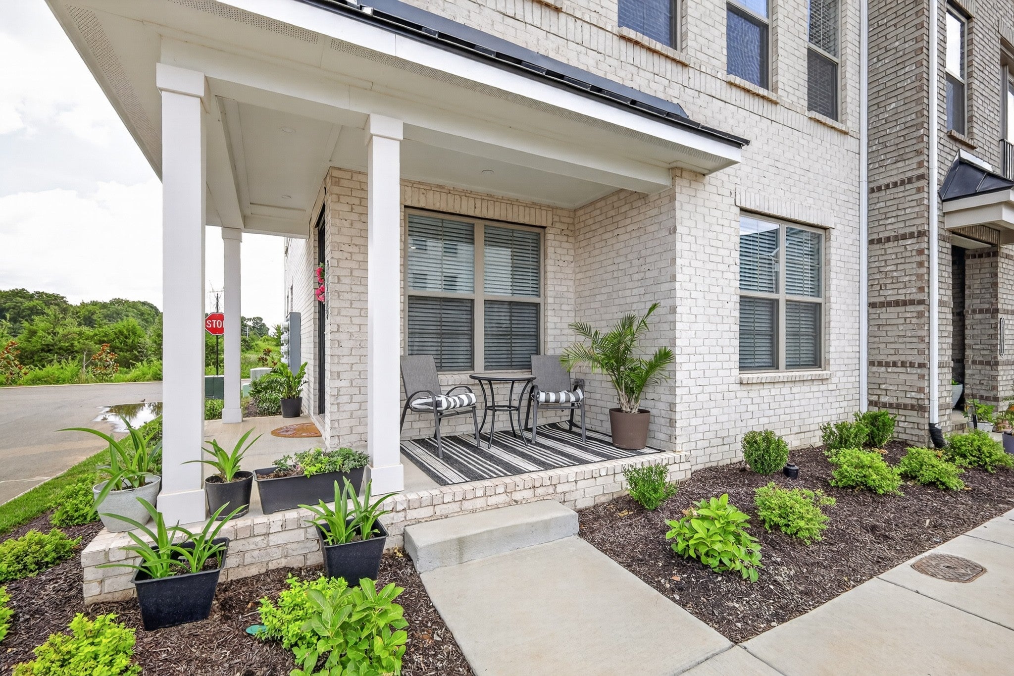 2615 Wilkinson Pike 1001