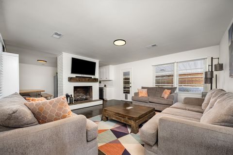 201 Bermuda Dr Nashville TN 37214