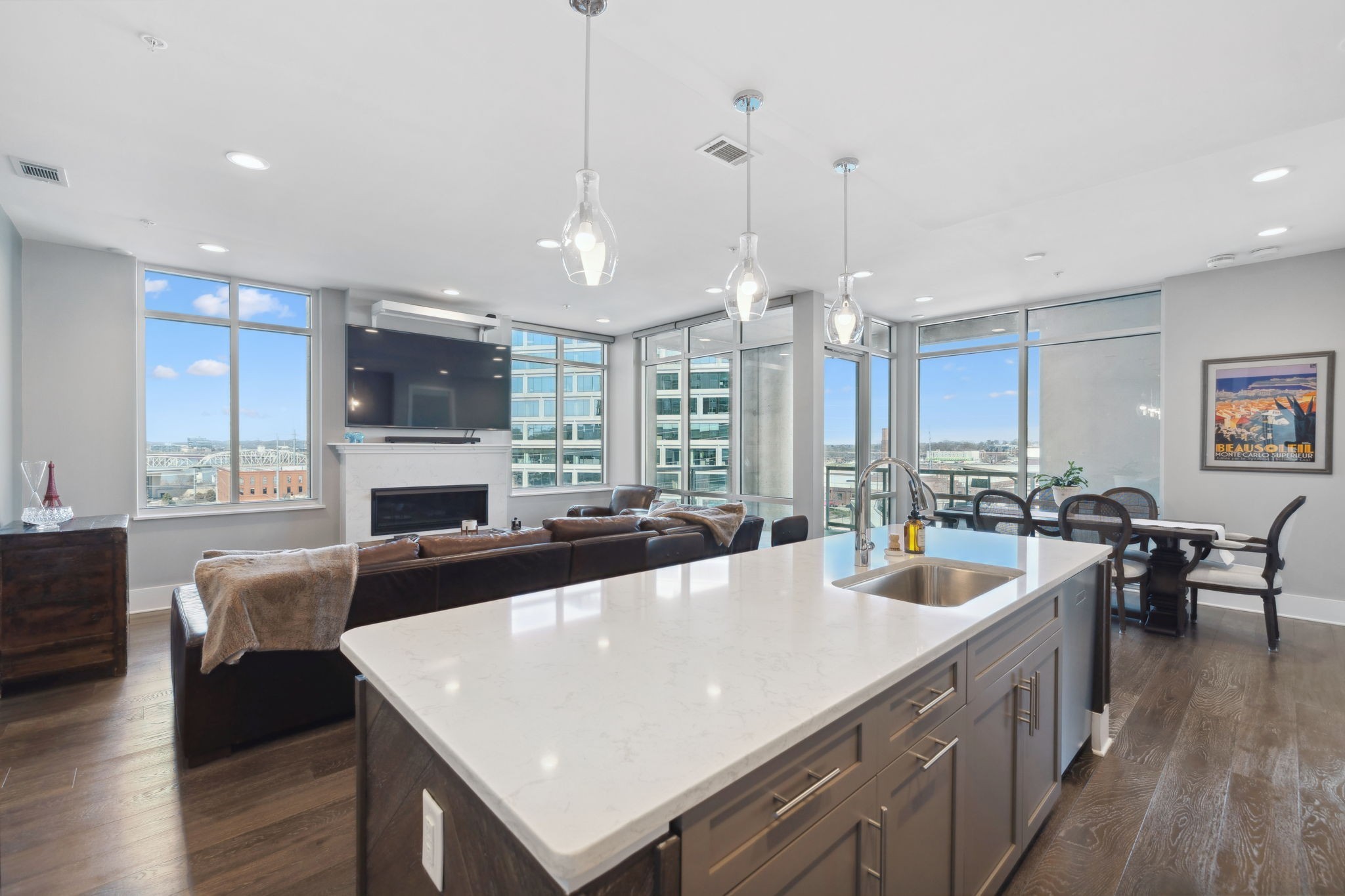 20 Rutledge St 107