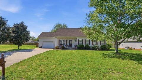 3207 Meadowhill Dr Murfreesboro TN 37130