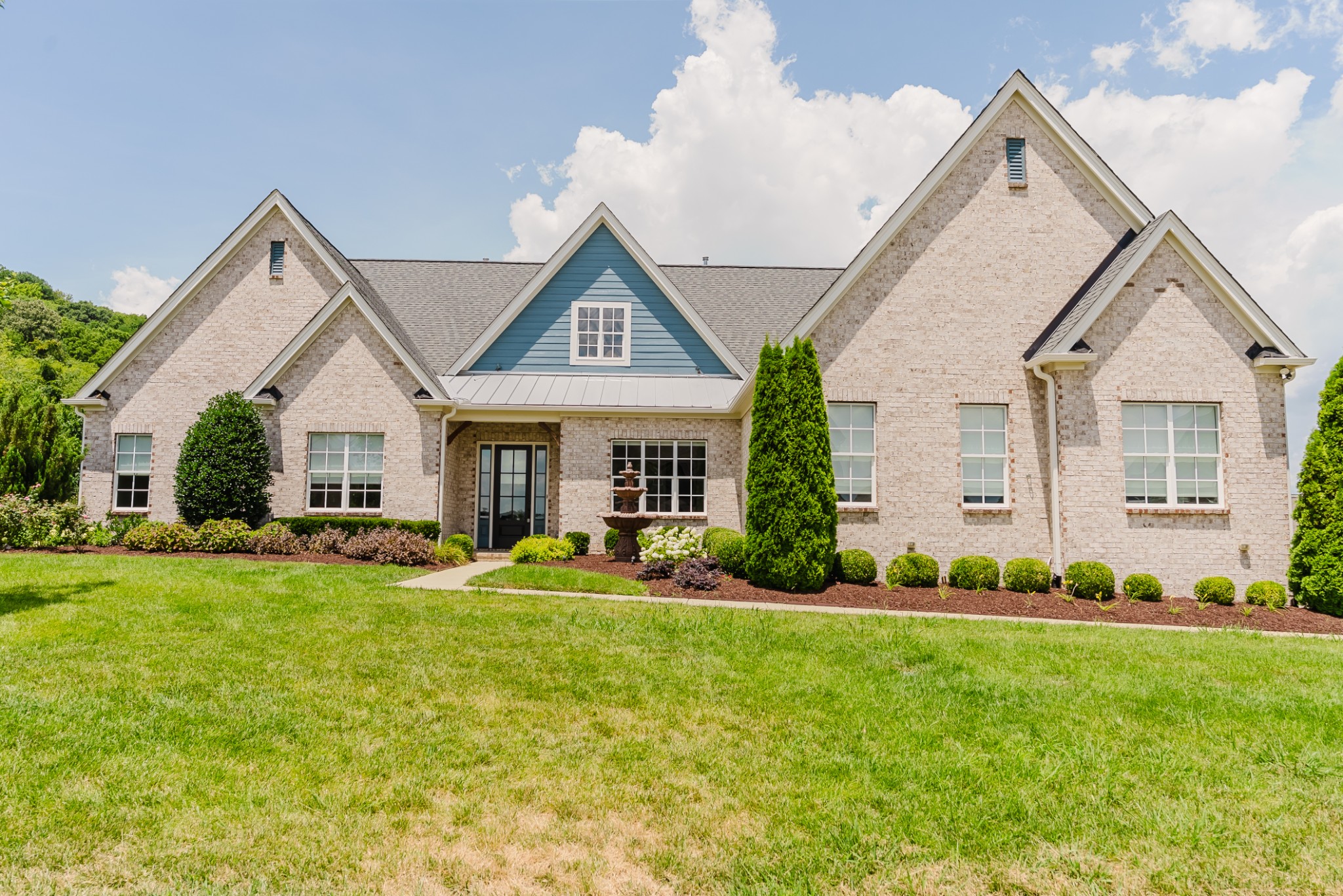 6579 Windmill Dr