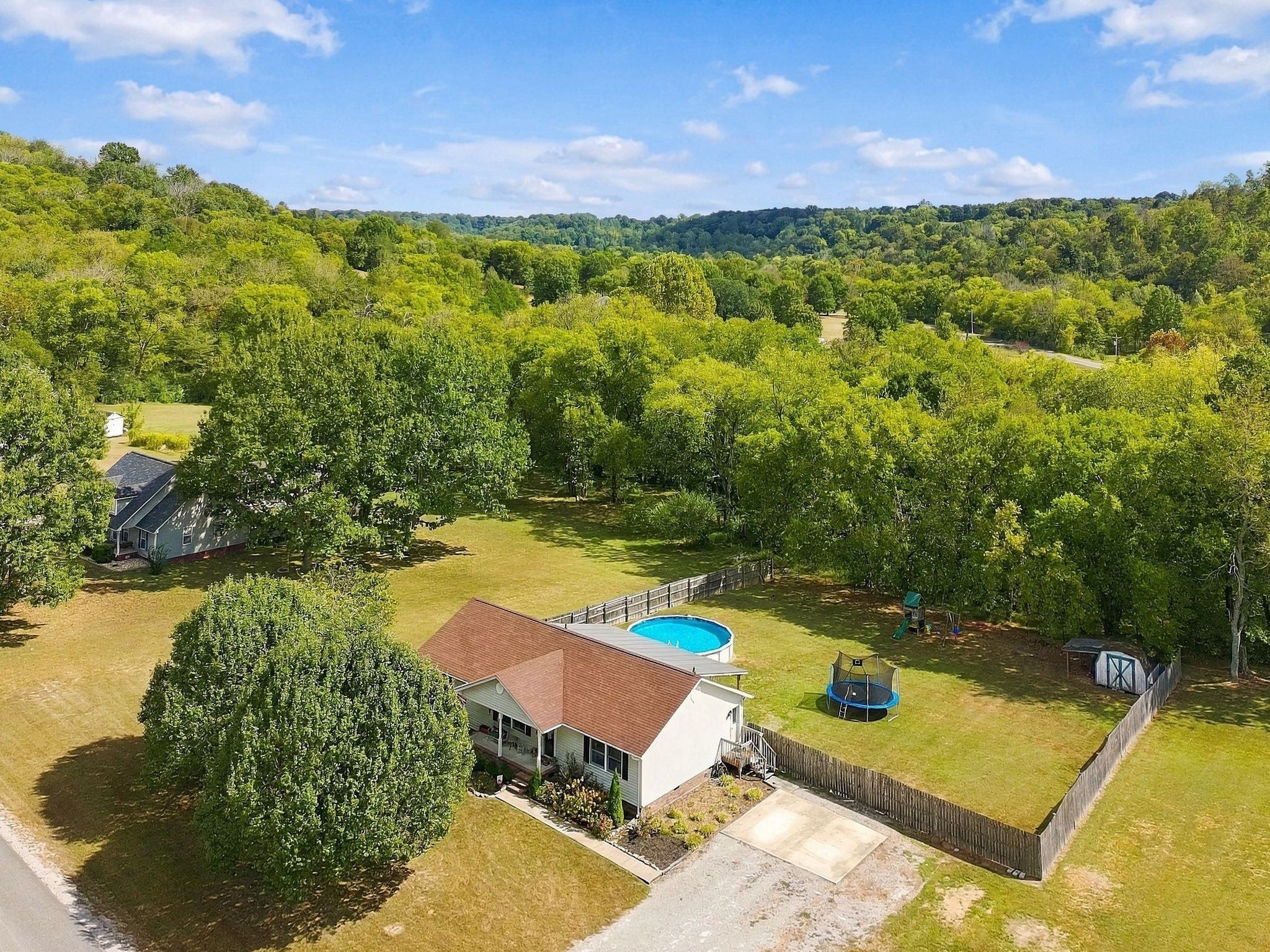 106 Fieldstone Dr
