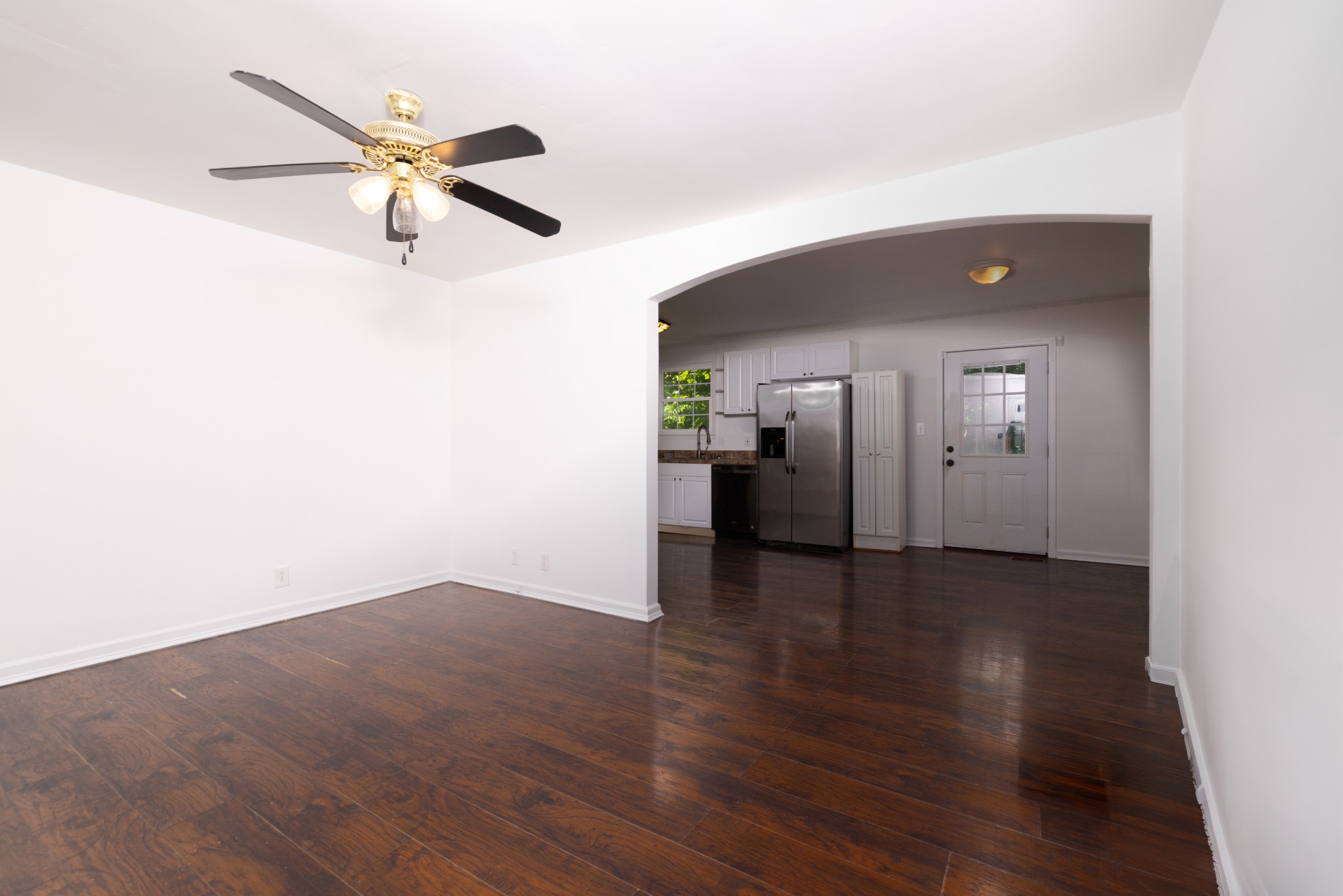 2733 Turner Ln