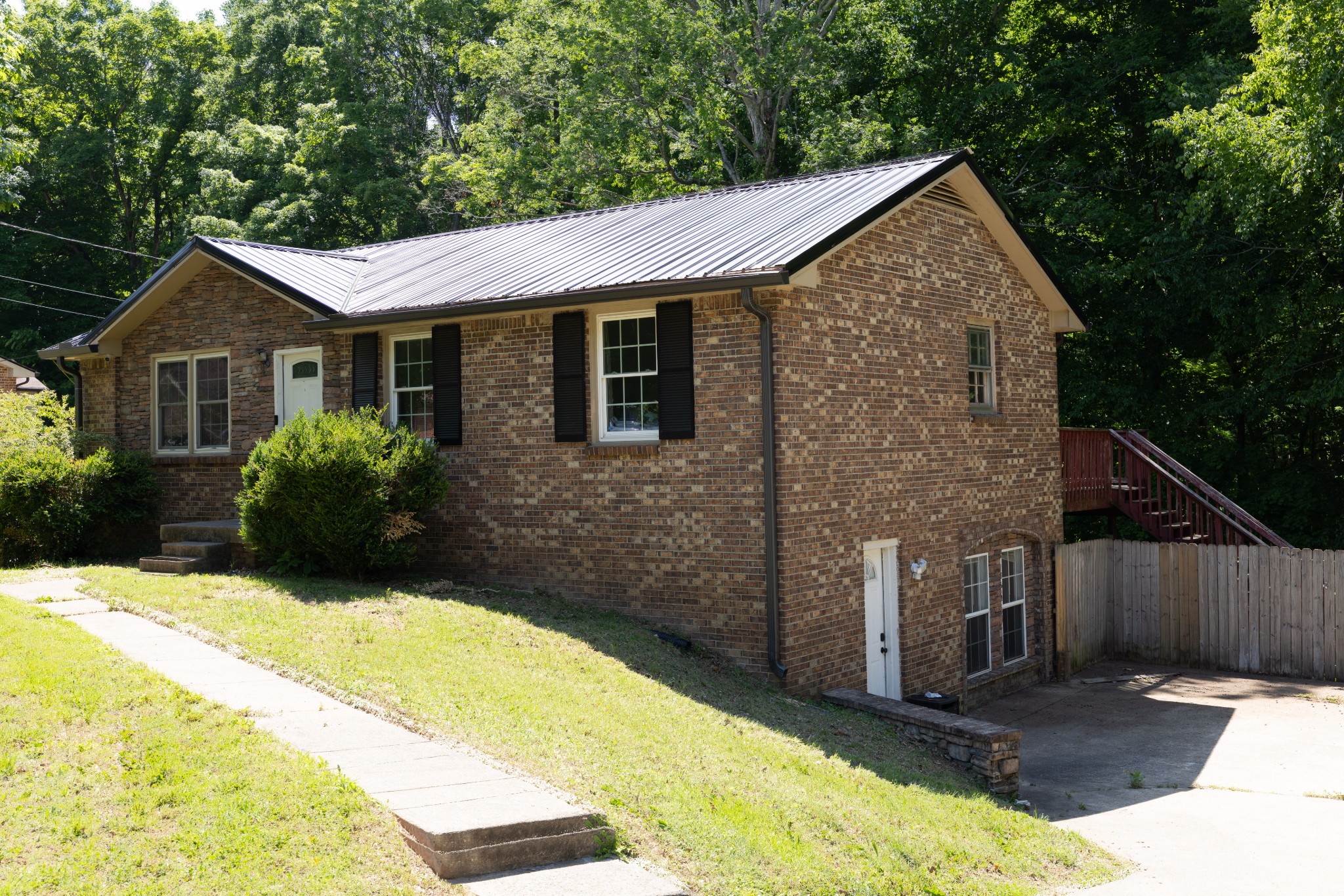 2733 Turner Ln