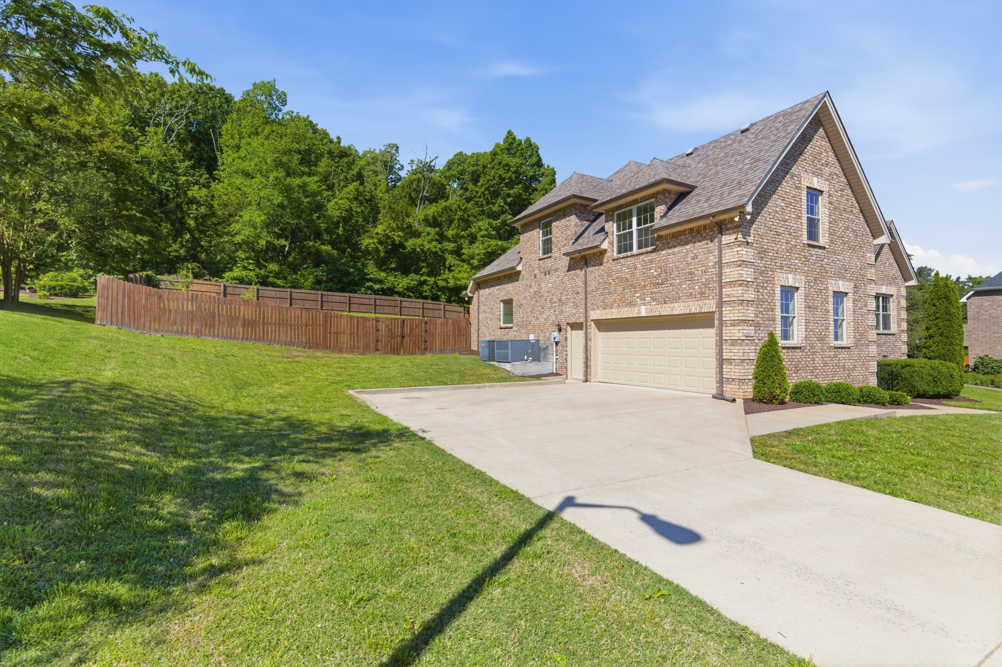 3804 Berryhill Dr