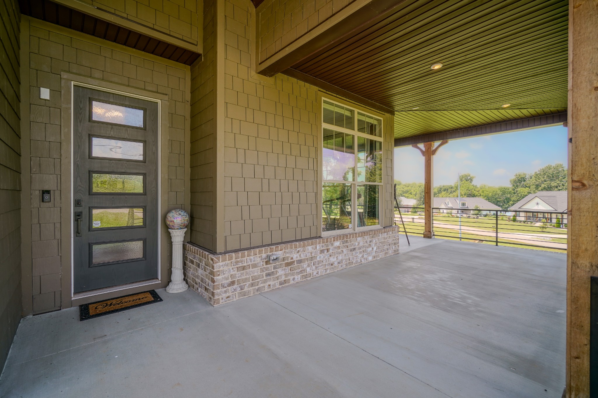 1043 Emerald Valley Dr