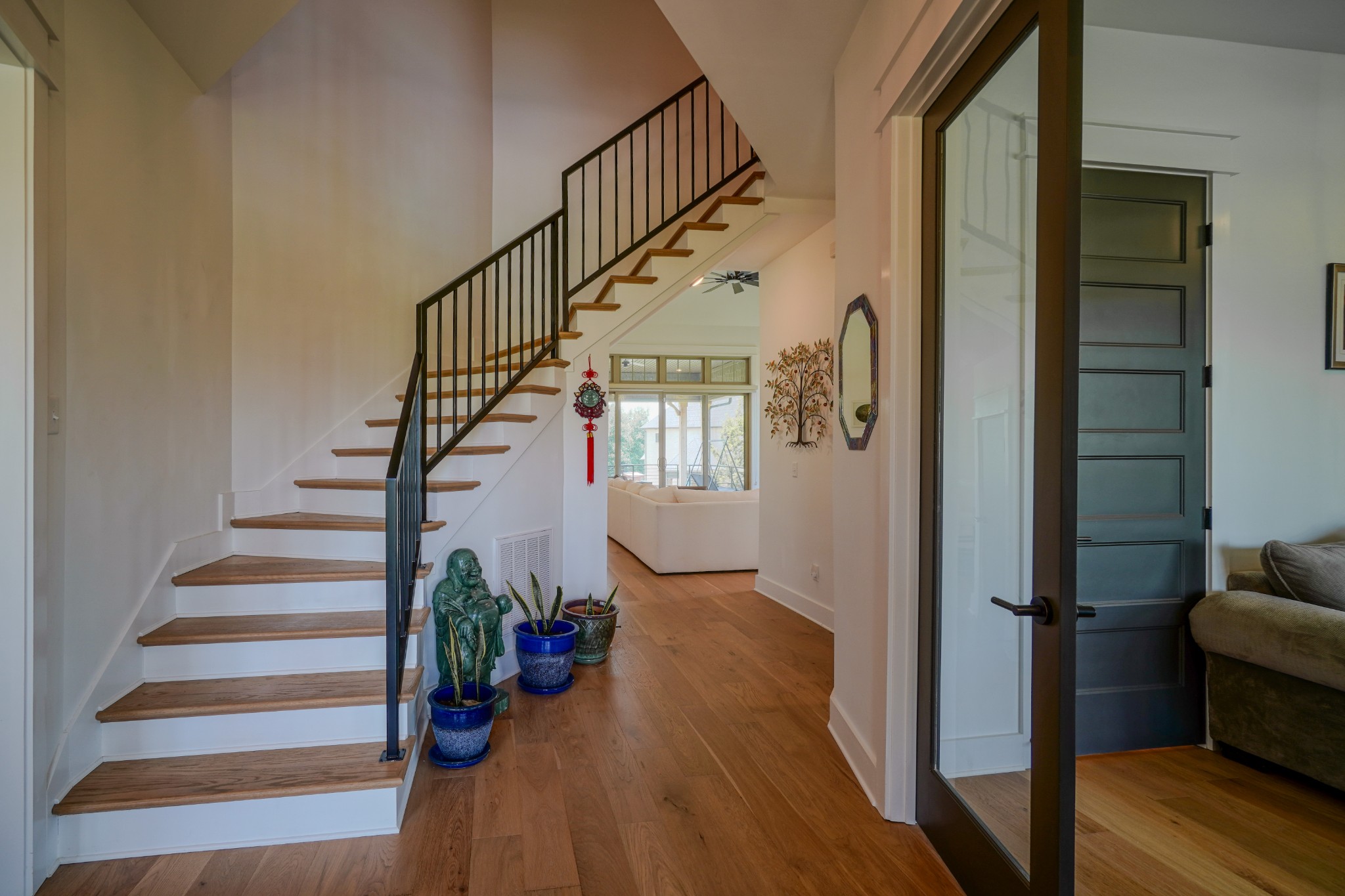 1043 Emerald Valley Dr