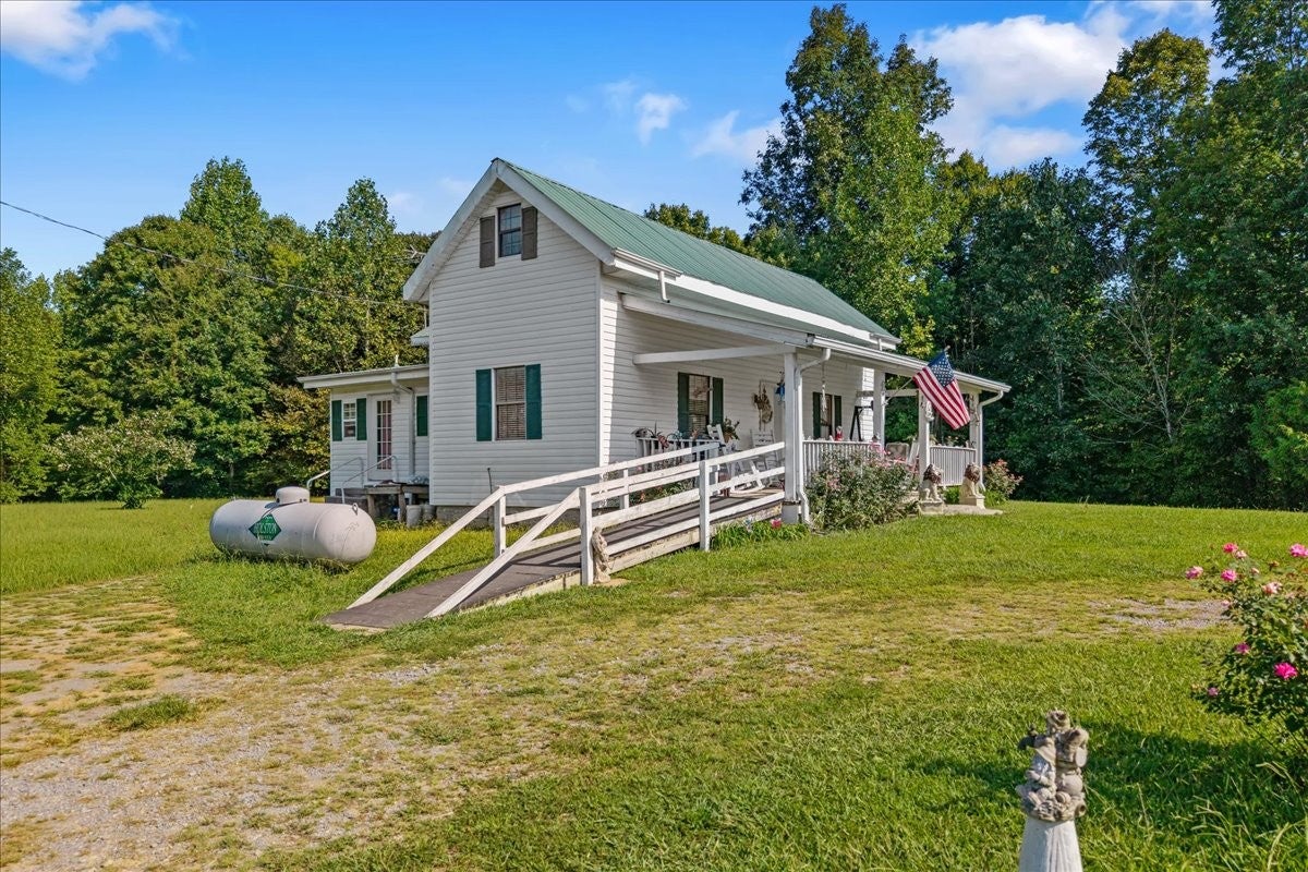 278 County Road 82