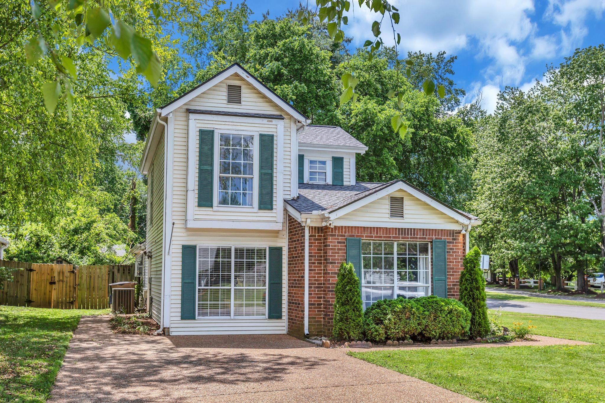 2600 Paddle Wheel Dr