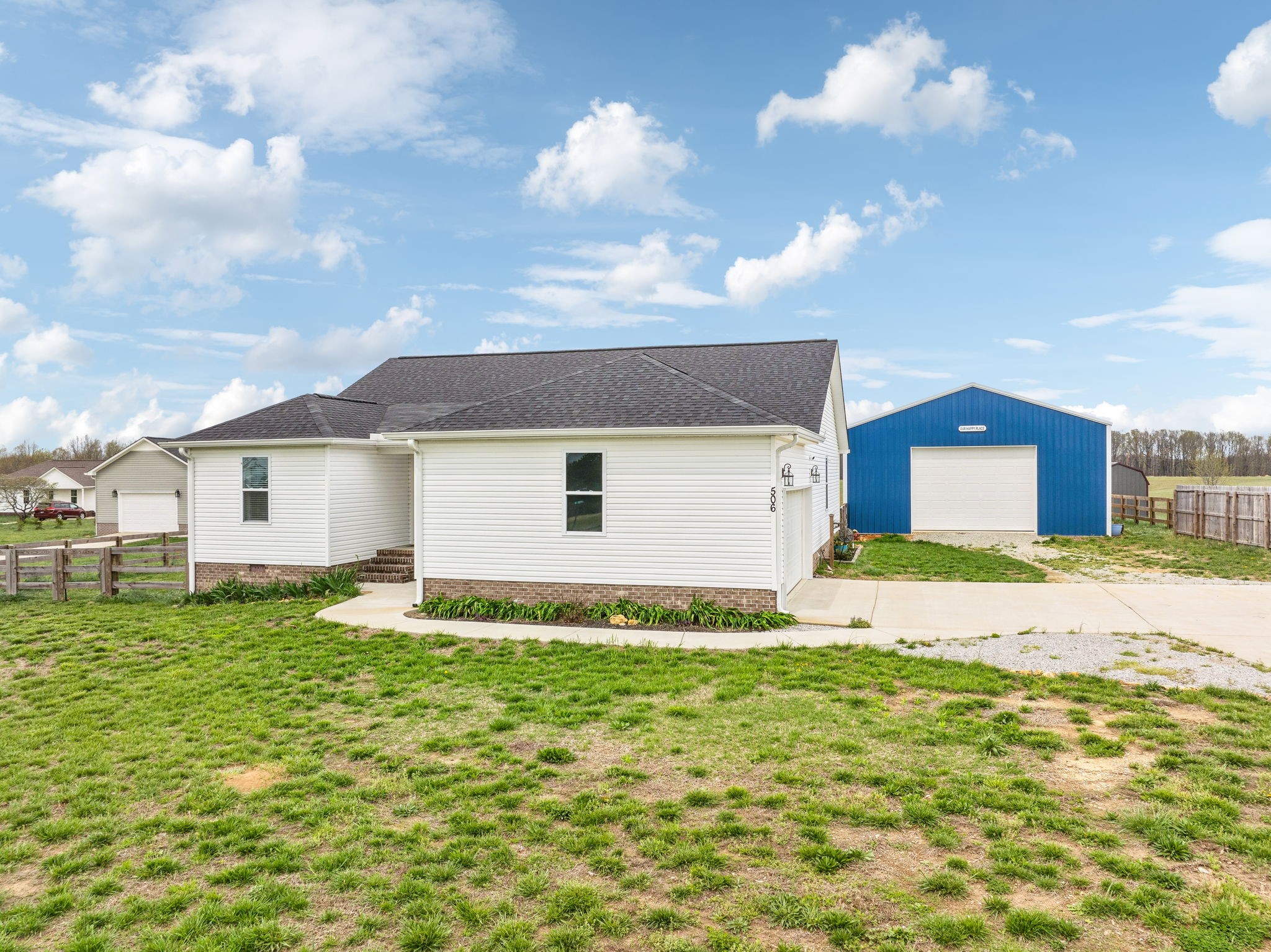 506 N Point Dr