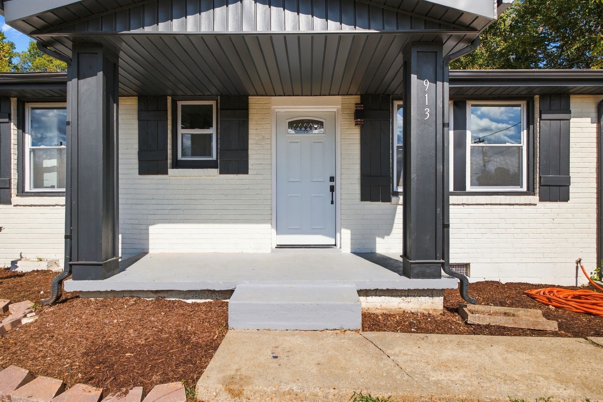 913 Bettie Dr