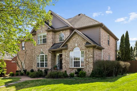 1727 Forrest Crossing Cir Franklin TN 37064