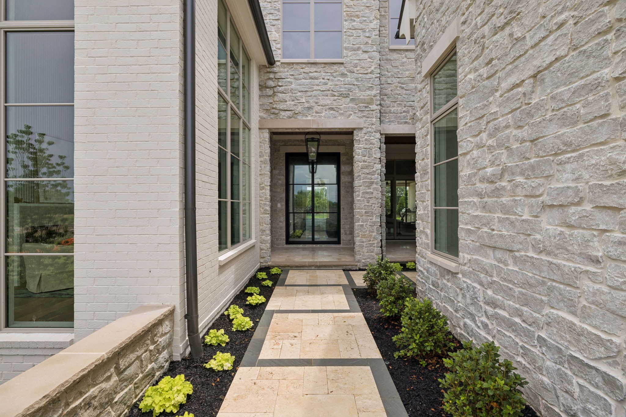 1109 McCall Ct