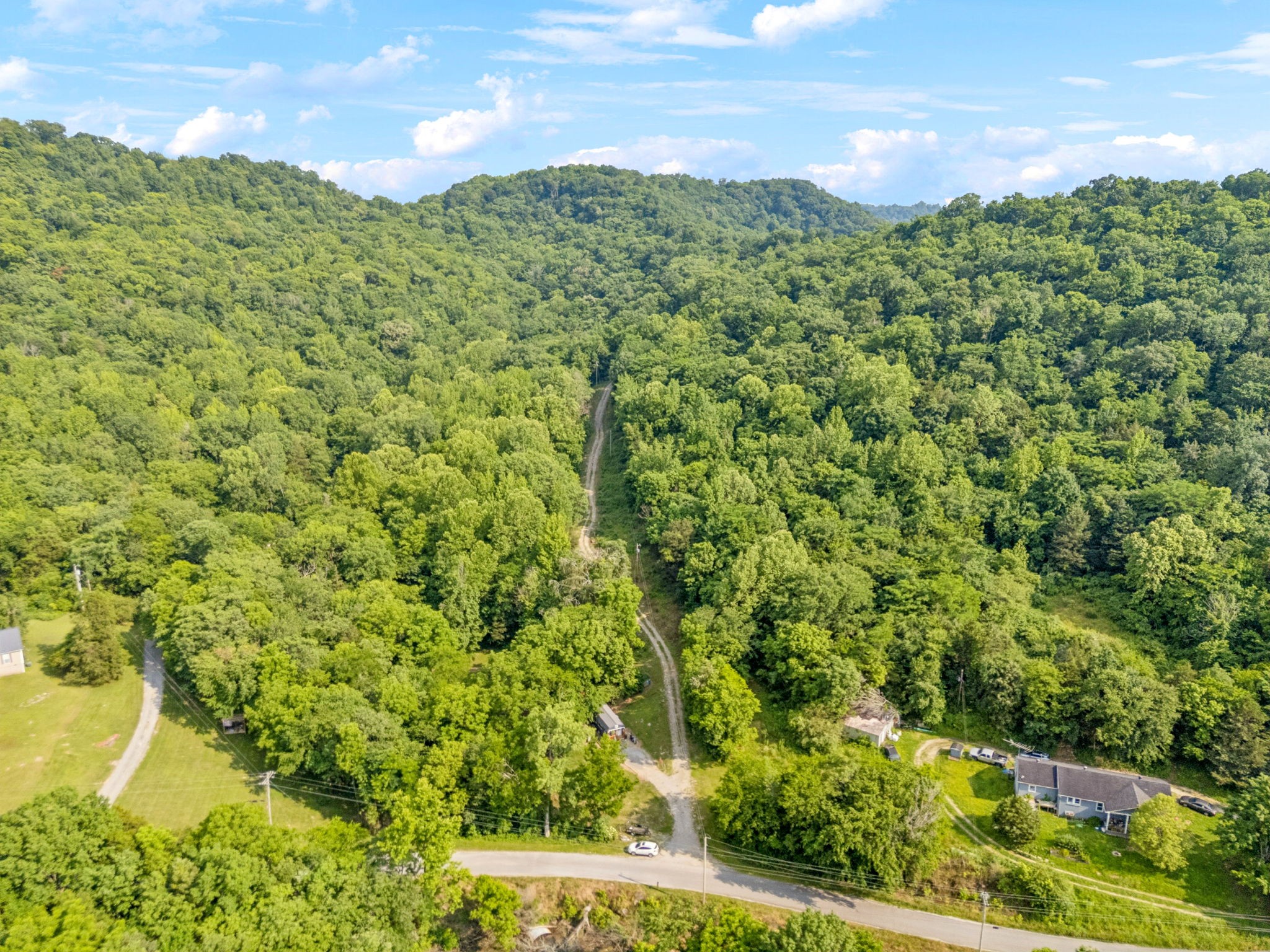 216 Sullivan Bend Rd