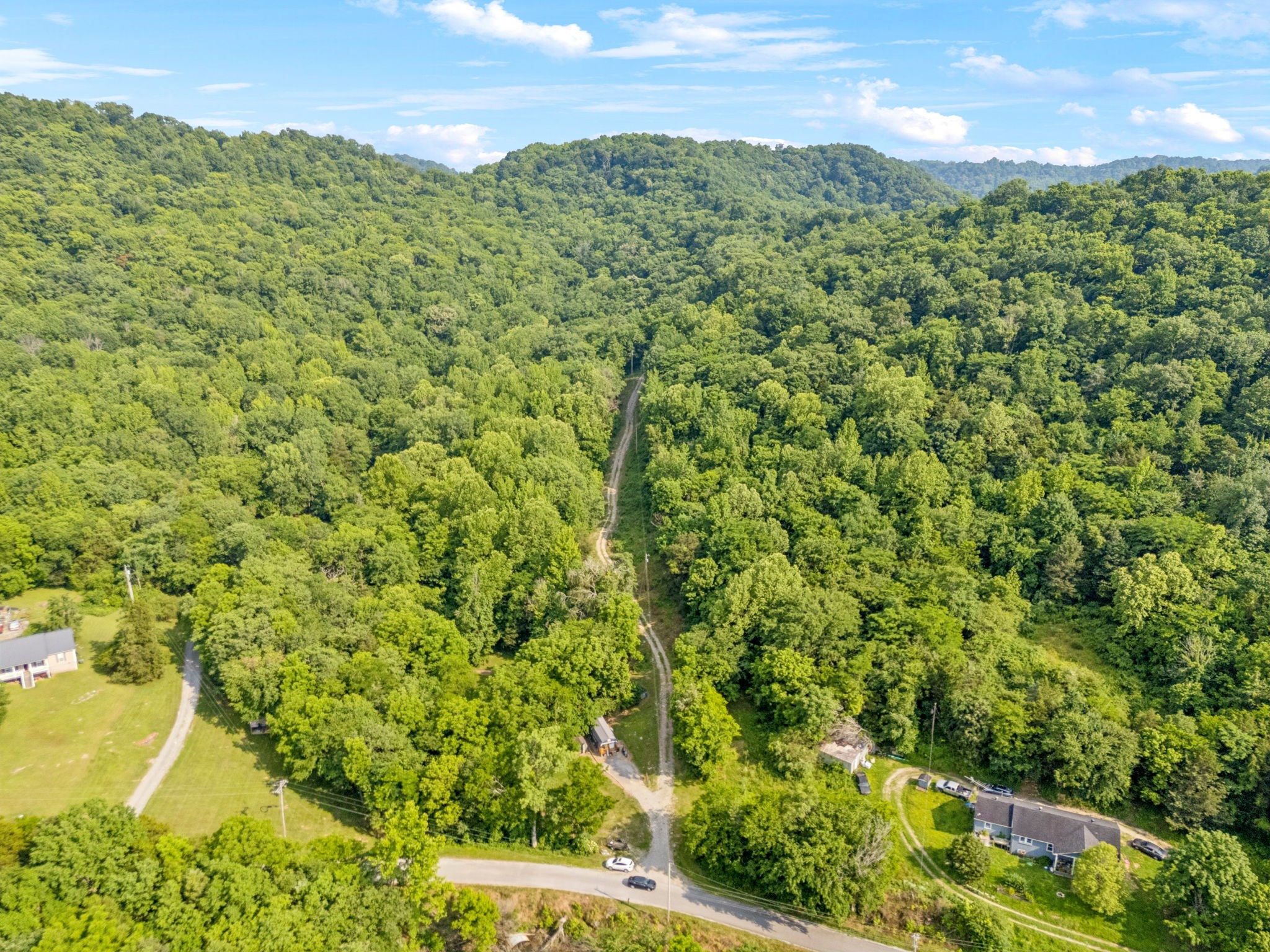 216 Sullivan Bend Rd
