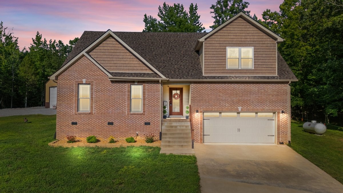 173 Fern Ct