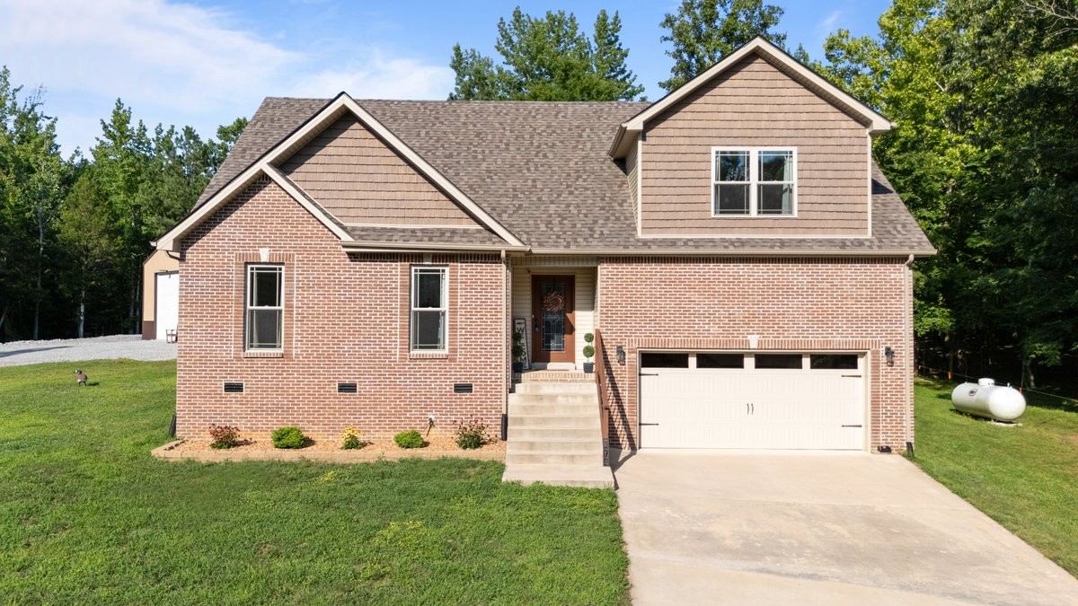 173 Fern Ct
