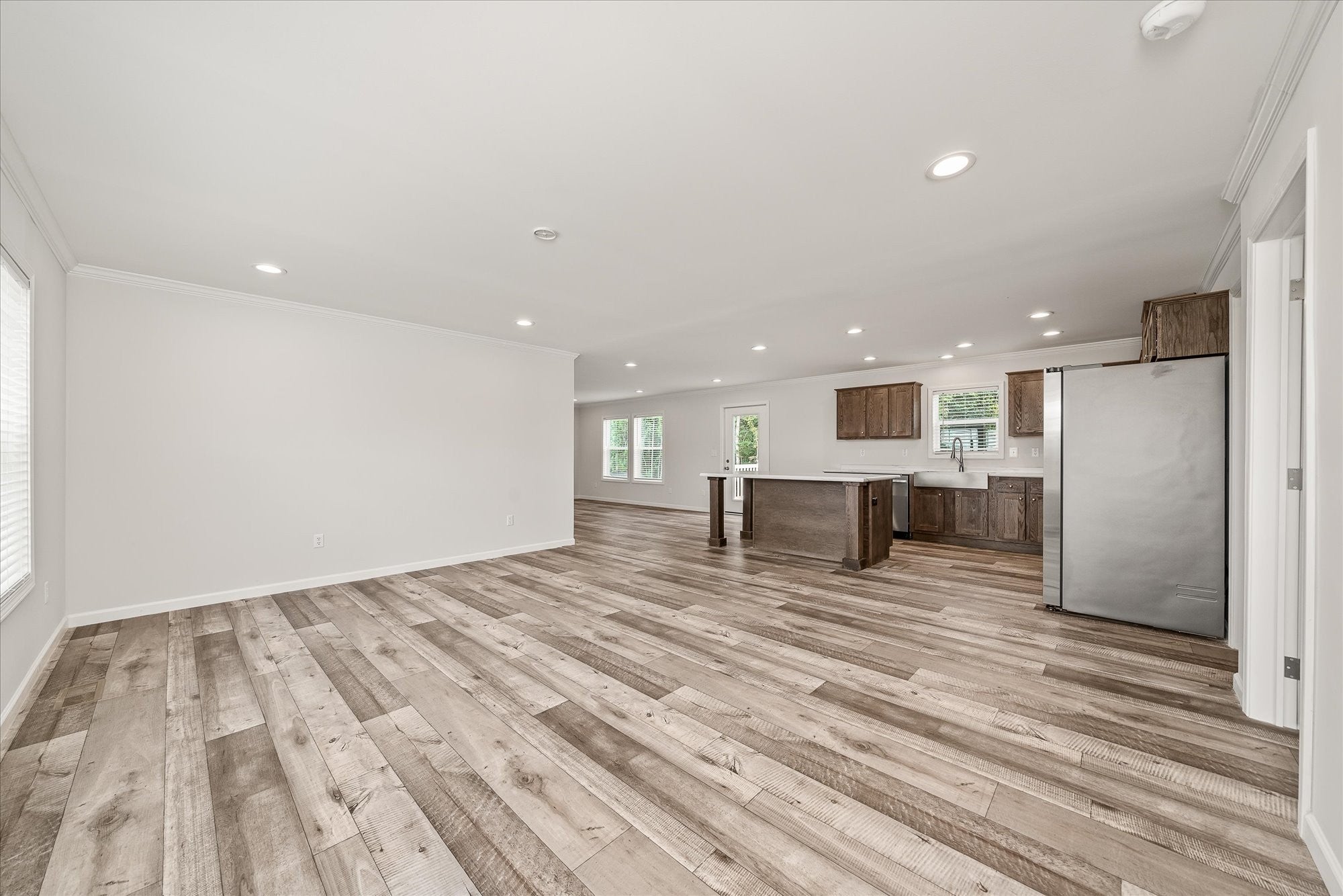 1840 Anna Maria Ln