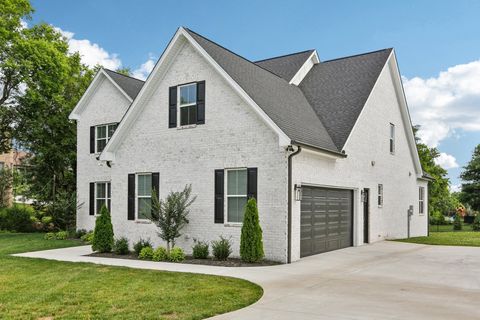 153 Grandview Cir Gallatin TN 37066