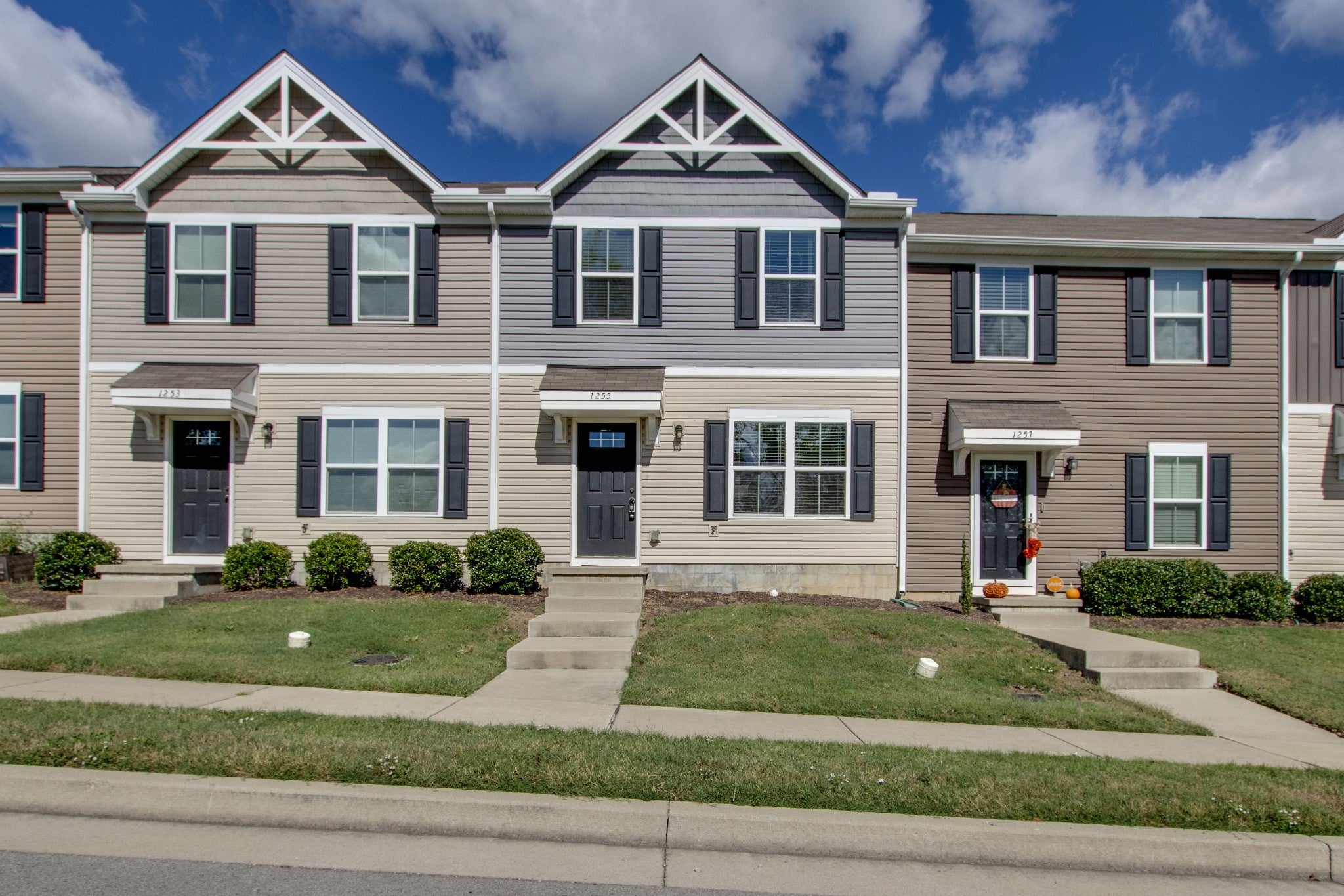 3-bed listing at 1255 Havenbrook Dr, Nashville