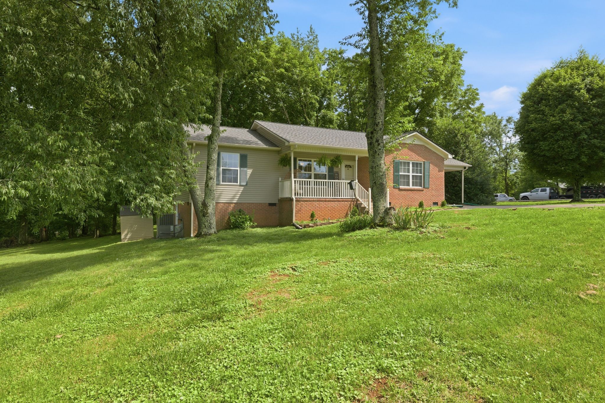 500 Spring Valley Dr