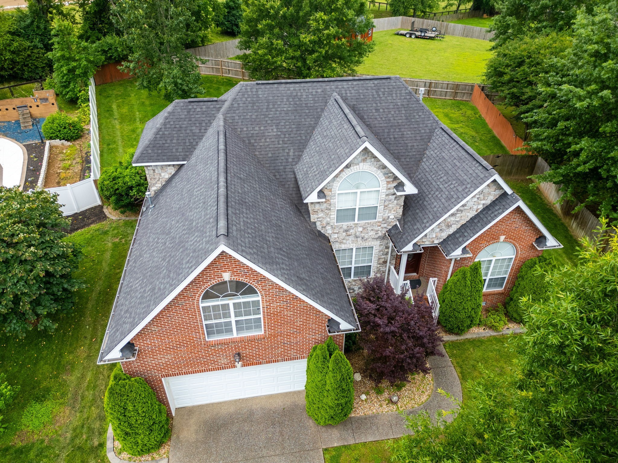 1245 Amherst Ct
