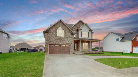 1232 Upland Ter Clarksville TN 37043