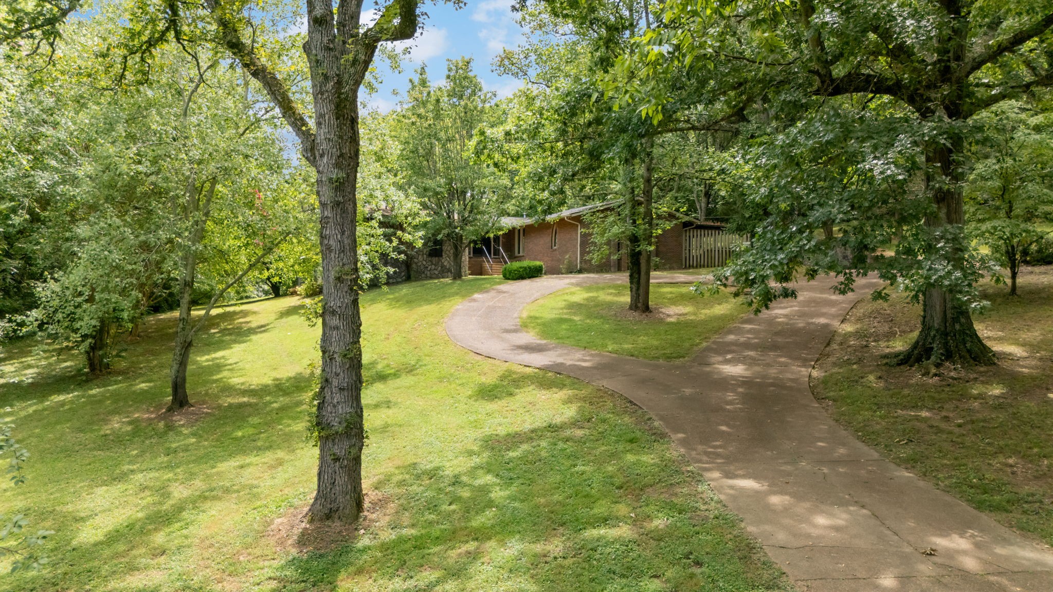 2193 Hillsboro Valley Rd