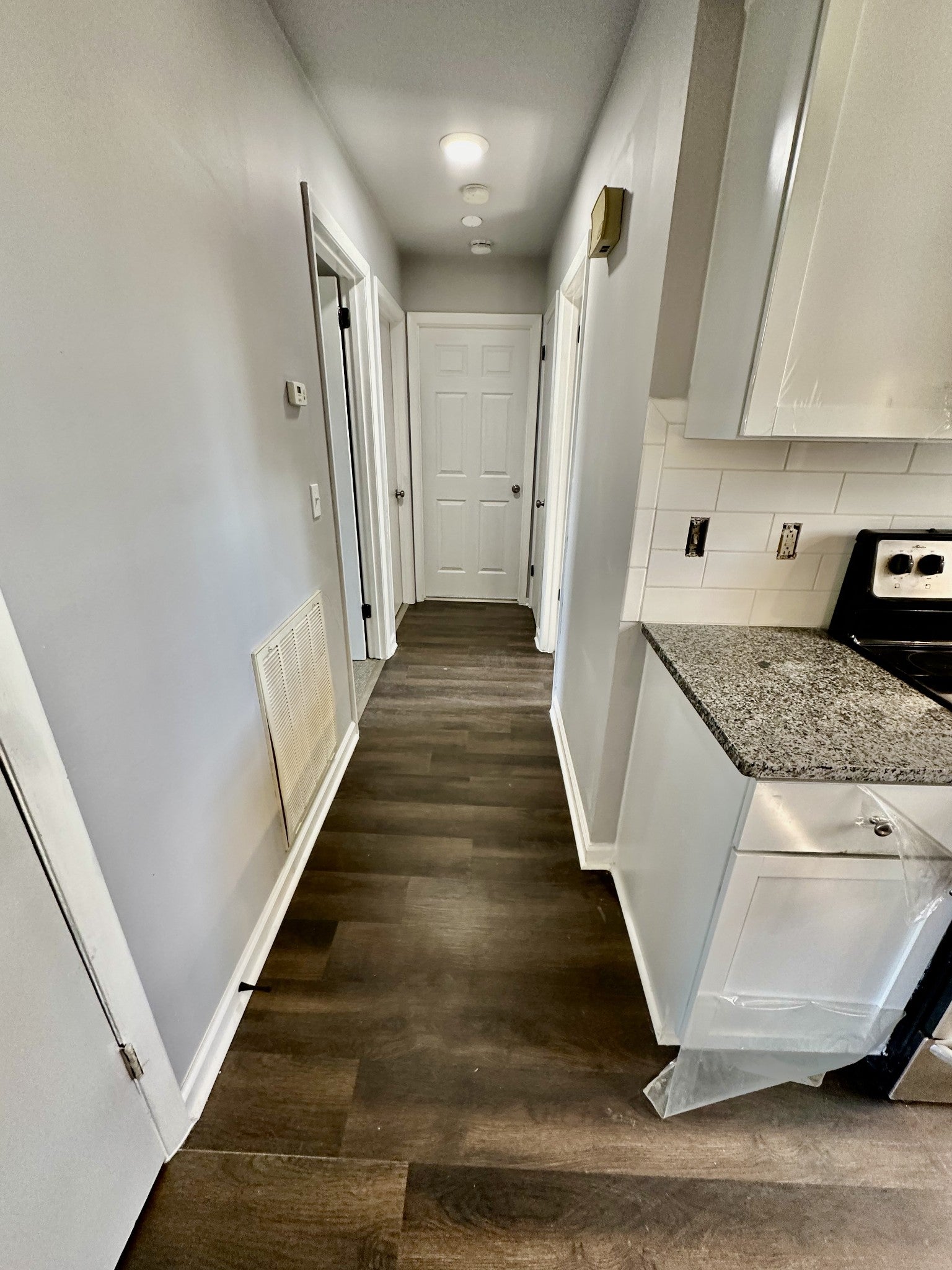 2221 Dominion Dr
