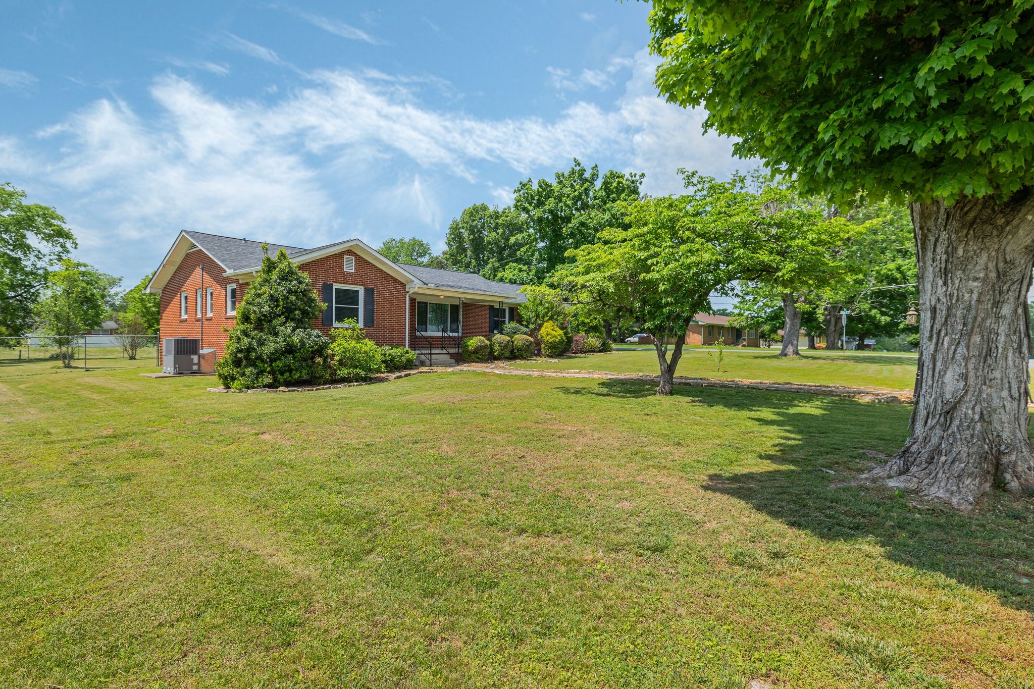 400 Dow Dr