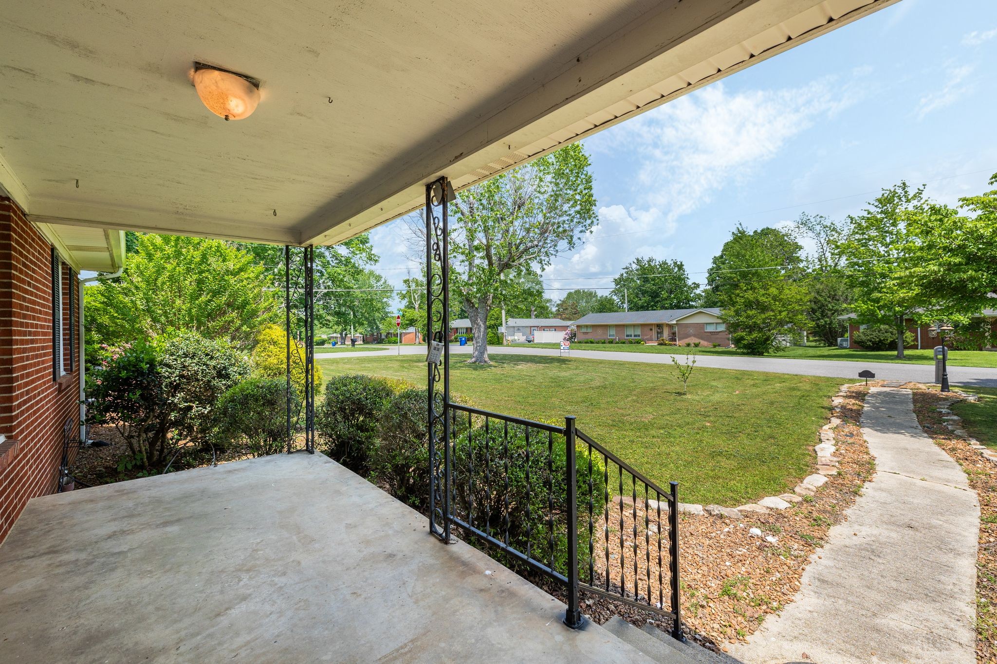 400 Dow Dr