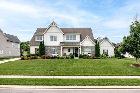 6825 Chatterton Dr College Grove TN 37046