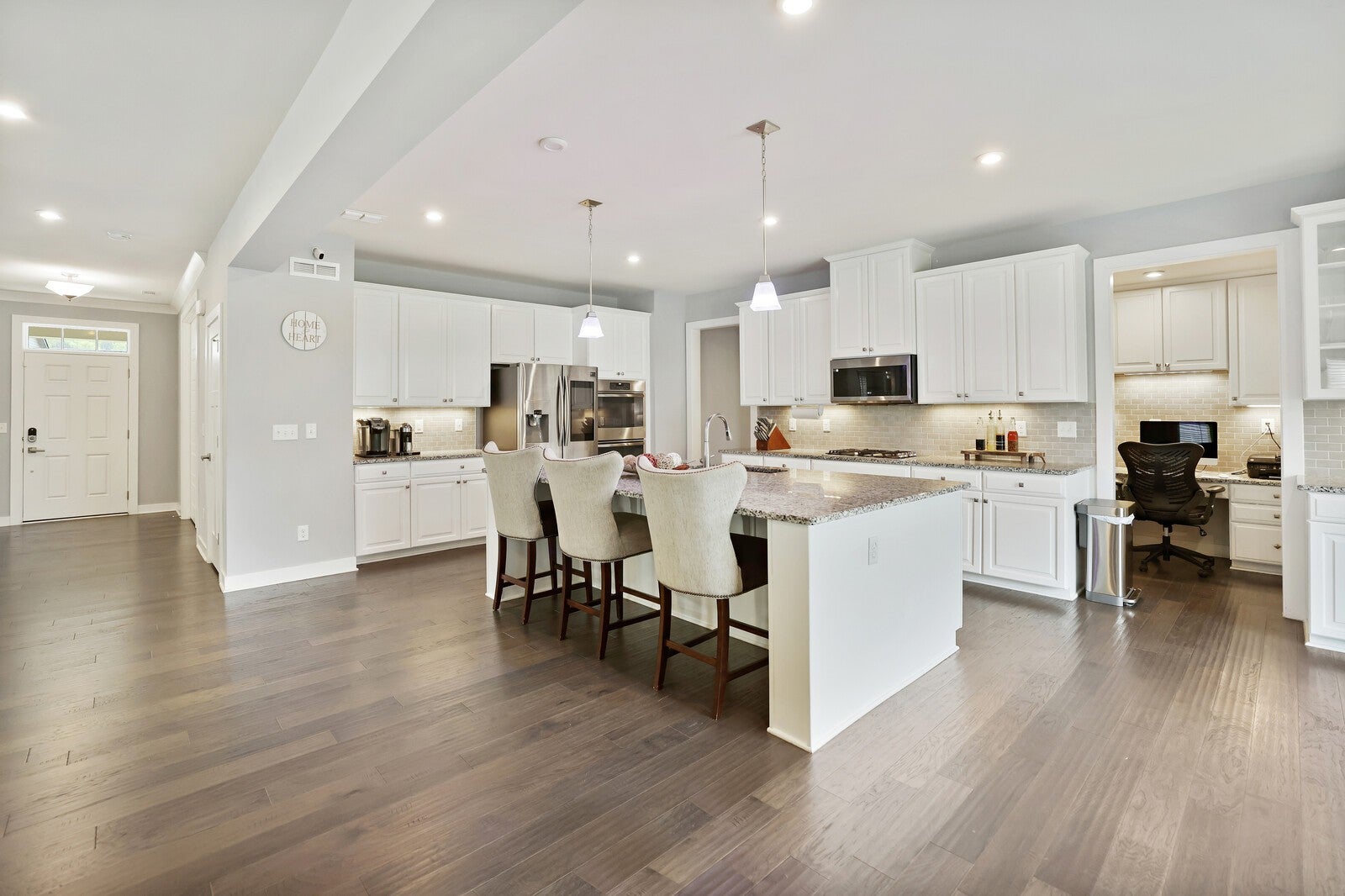 Franklin, Tennessee, 37067, United States, 5 Bedrooms Bedrooms, ,4 BathroomsBathrooms,Residential,Active,2038177