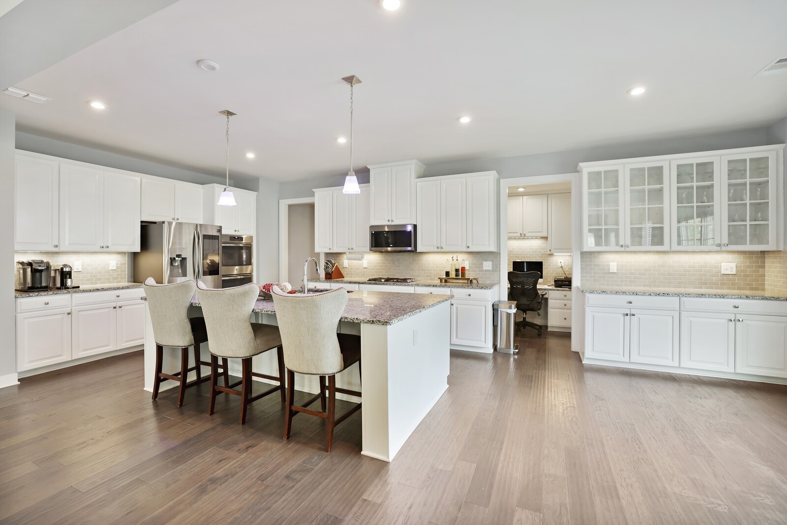Franklin, Tennessee, 37067, United States, 5 Bedrooms Bedrooms, ,4 BathroomsBathrooms,Residential,Active,2038177