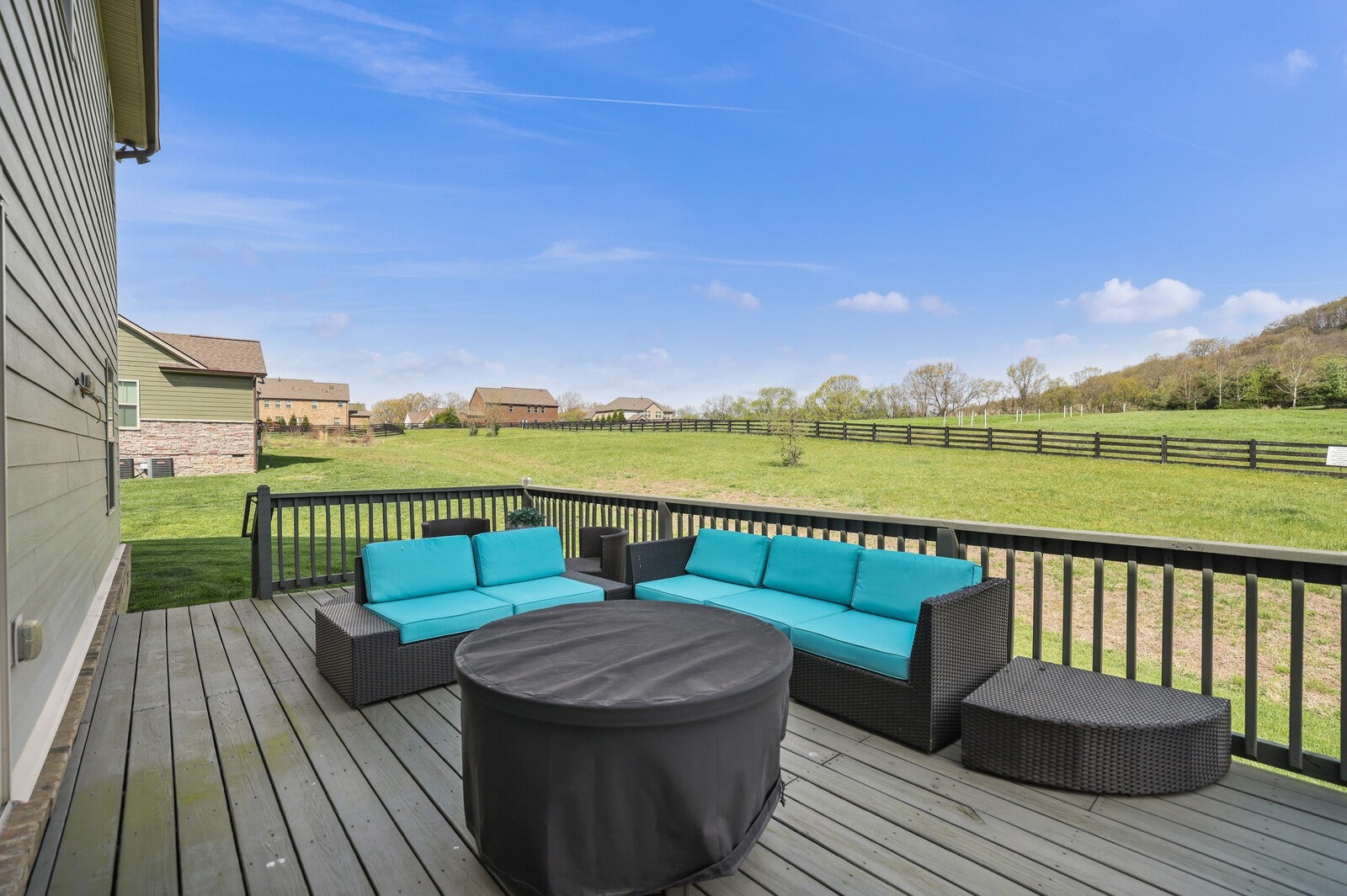 Franklin, Tennessee, 37067, United States, 5 Bedrooms Bedrooms, ,4 BathroomsBathrooms,Residential,Active,2038177