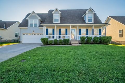 3632 Aurora Dr Clarksville TN 37040