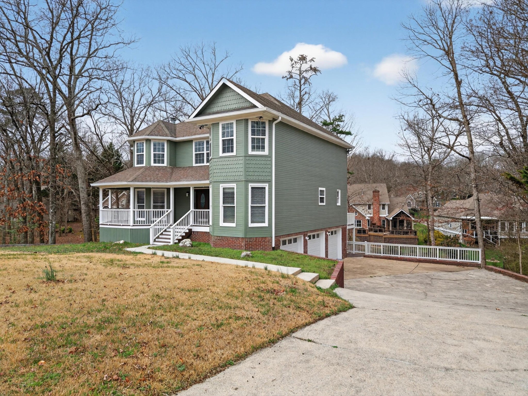 9235 Shay Cove