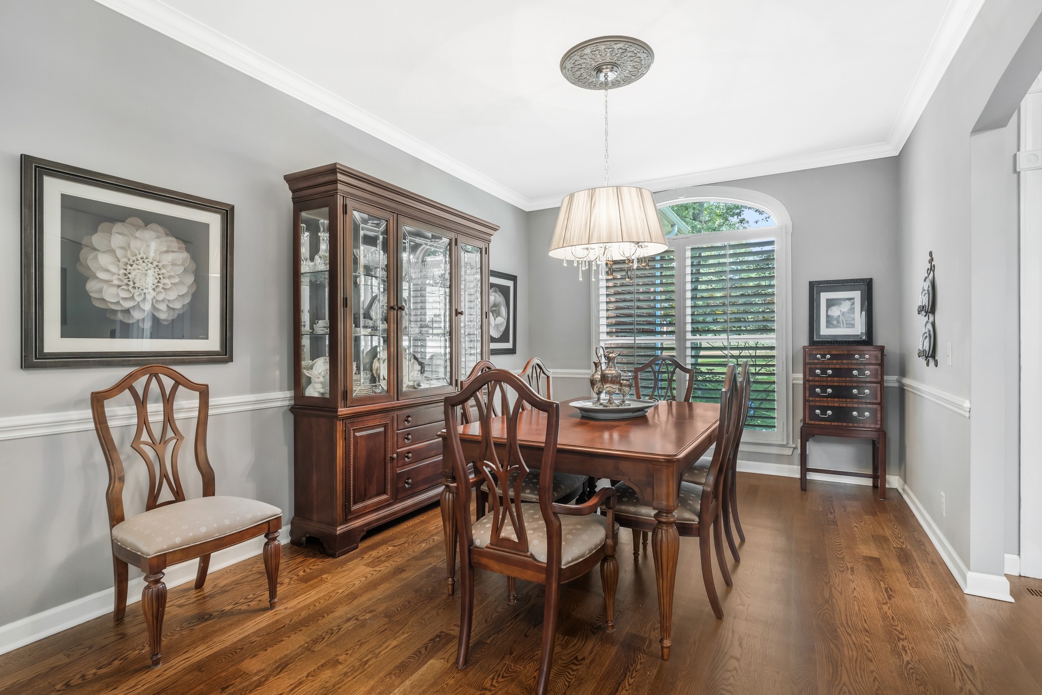 513 Barrington Dr