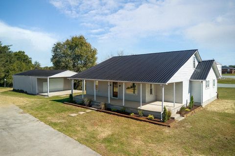 415 Allen Ferry Rd Smithville TN 37166