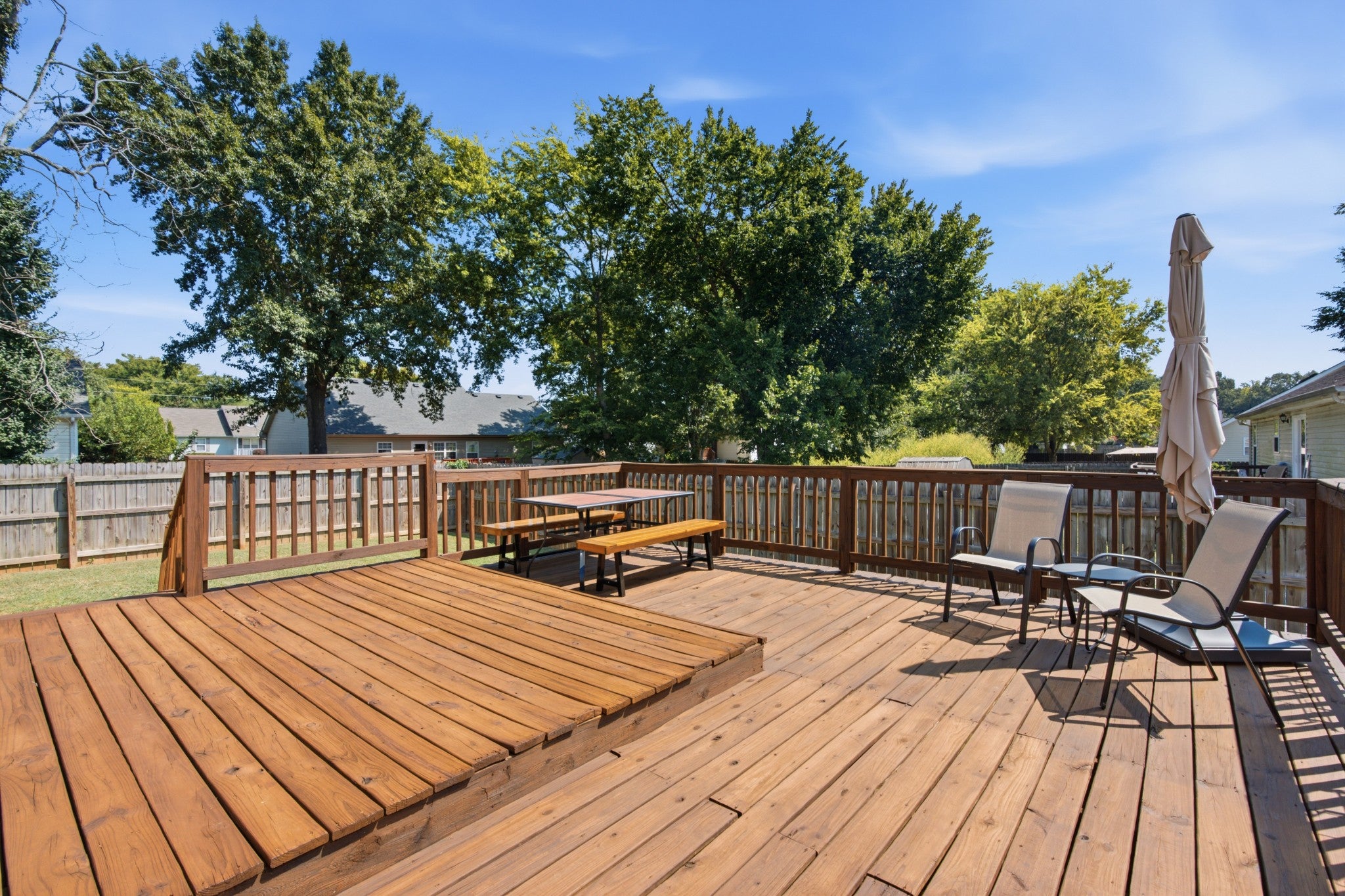 2095 Bolden Dr