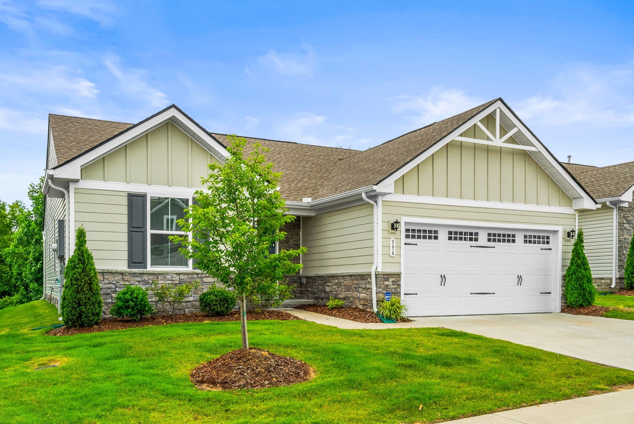 396 Streamview Dr