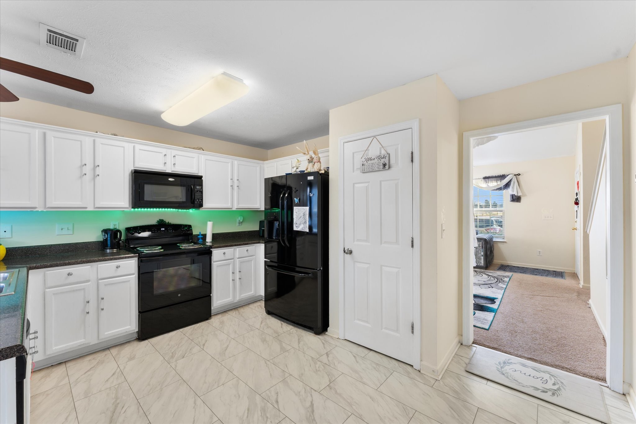 2053 George Buchanan Dr