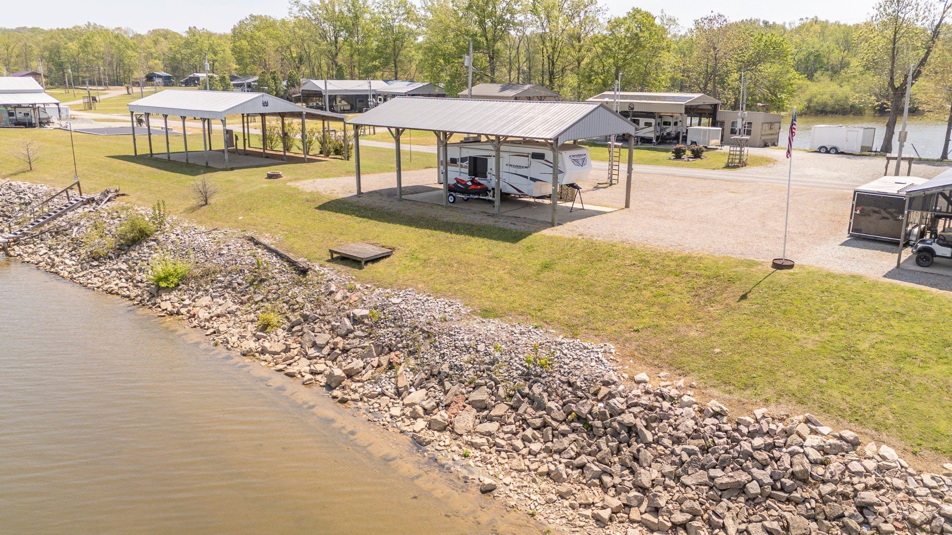 885 River Front Dr