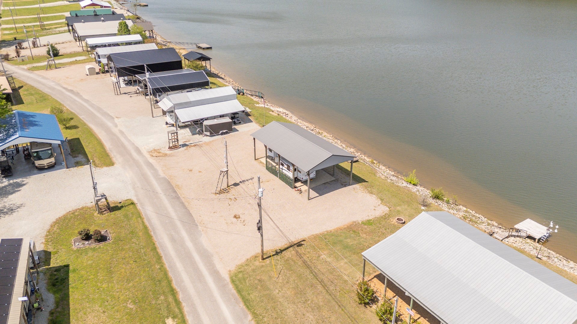 885 River Front Dr