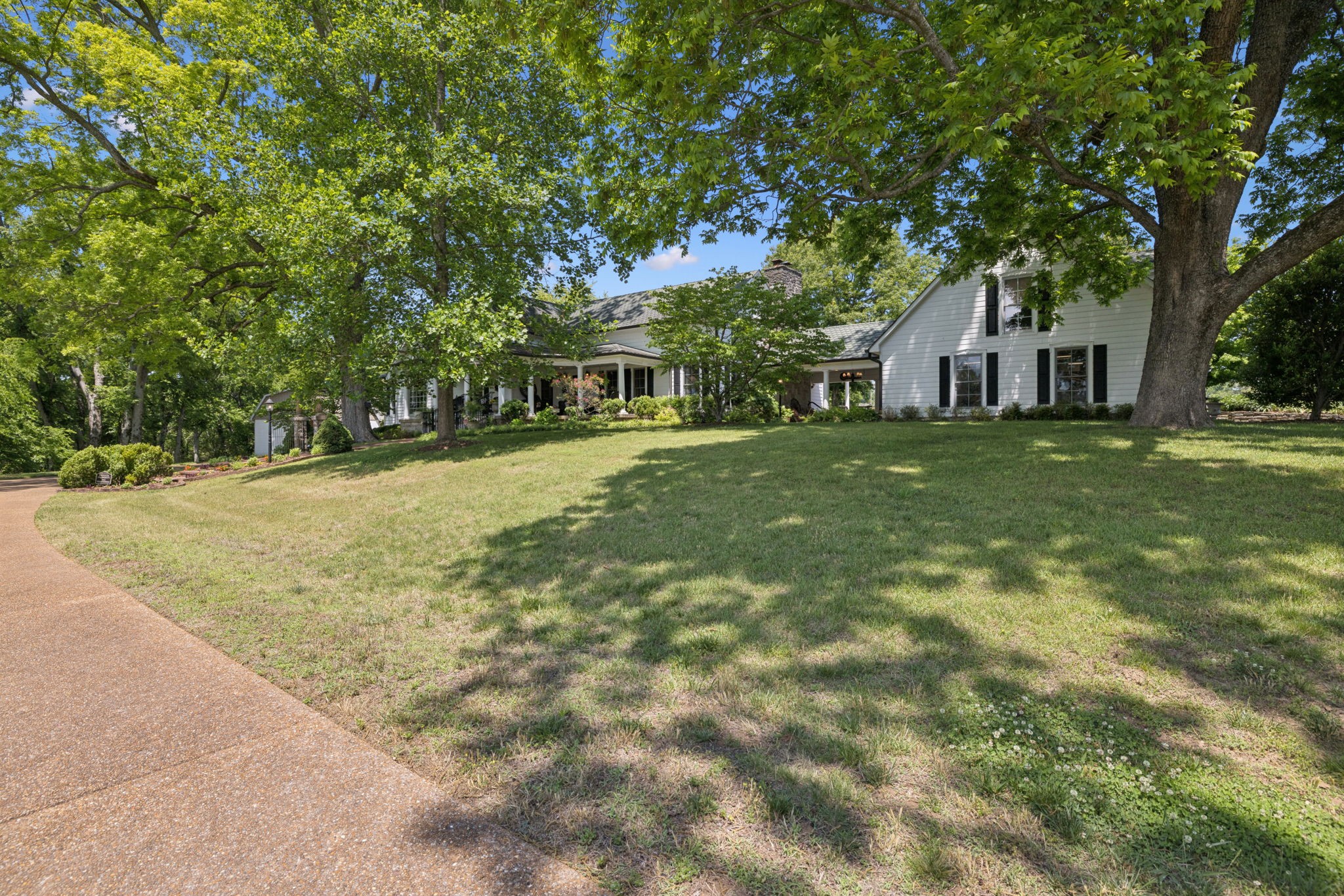 4929 Snow Creek Rd