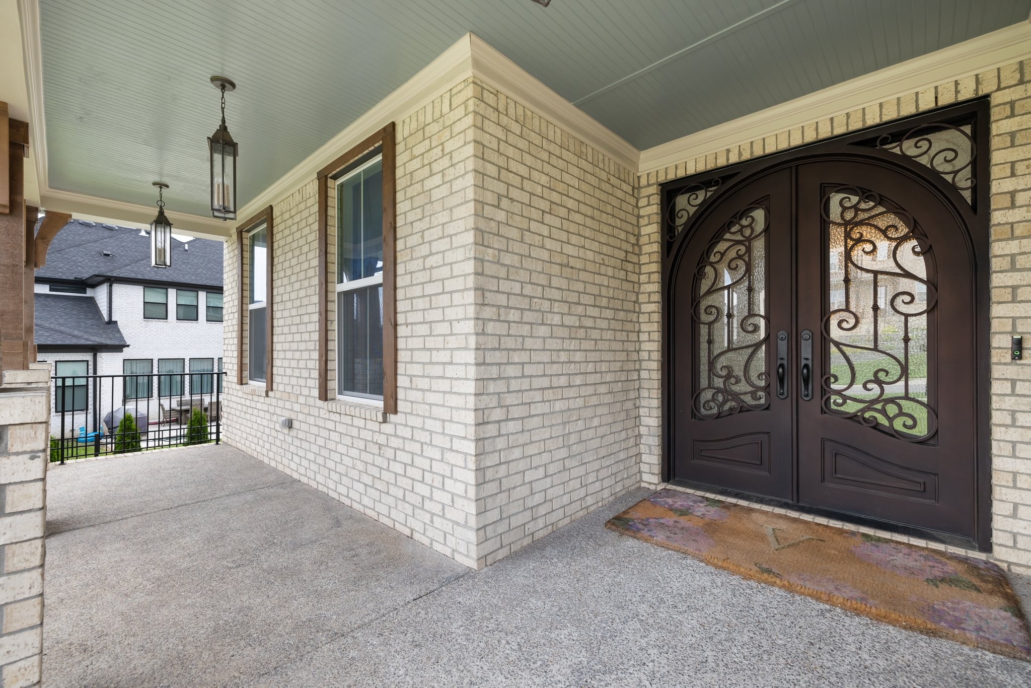 805 Edson Lane