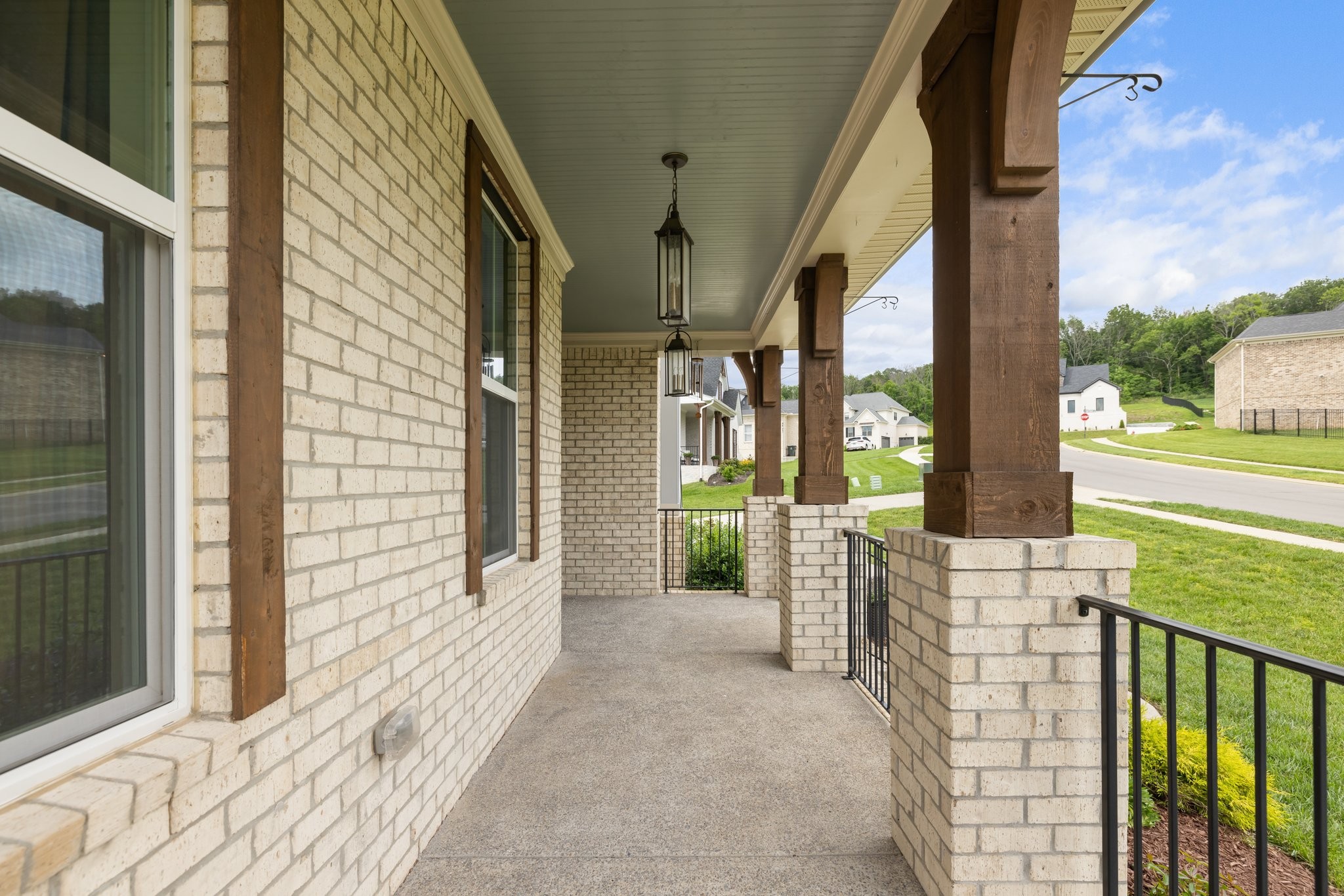 805 Edson Lane
